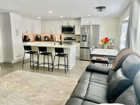 3319 NW 64th Court Coconut Creek FL 33073