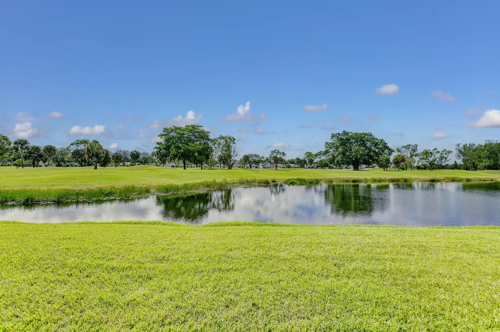 605 Masters Way Palm Beach Gardens FL 33418