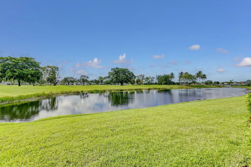 605 Masters Way Palm Beach Gardens FL 33418