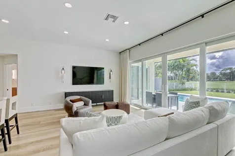 605 Masters Way Palm Beach Gardens FL 33418