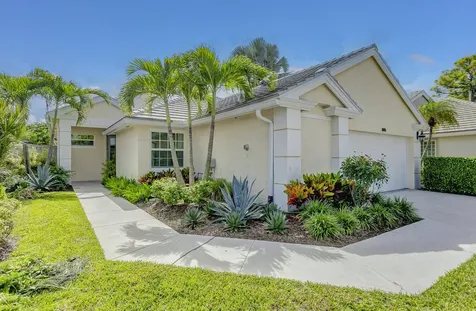 605 Masters Way Palm Beach Gardens FL 33418