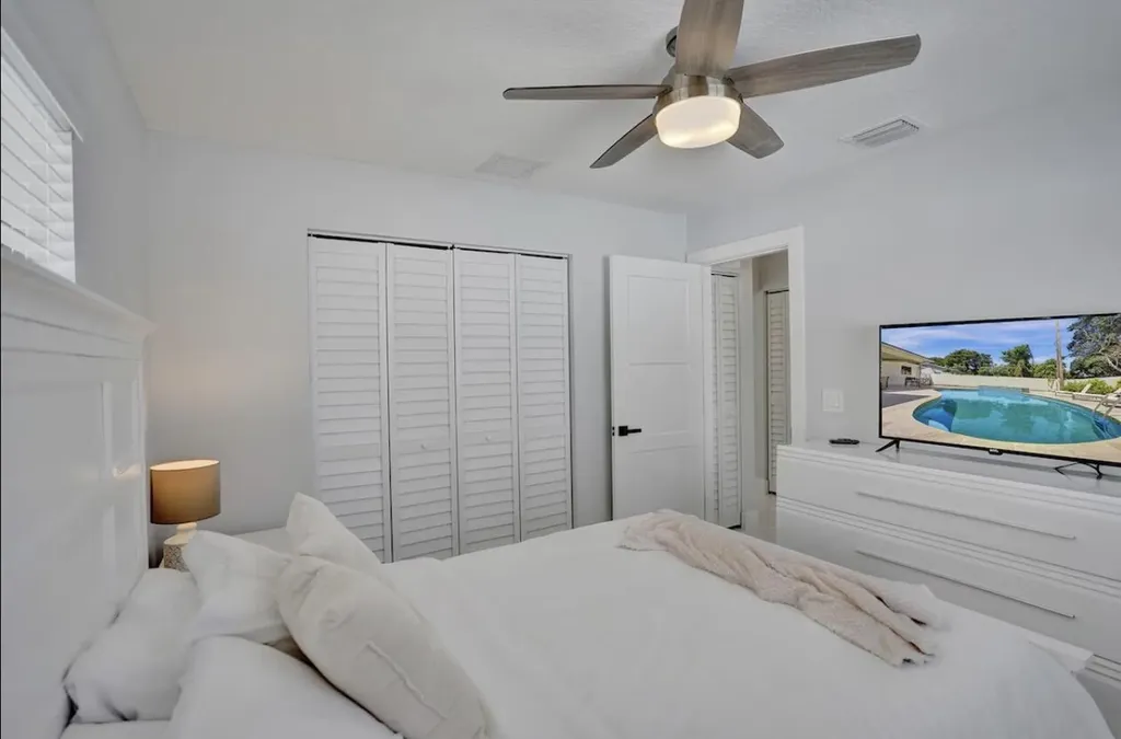 521 Curlew Road Delray Beach FL 33444