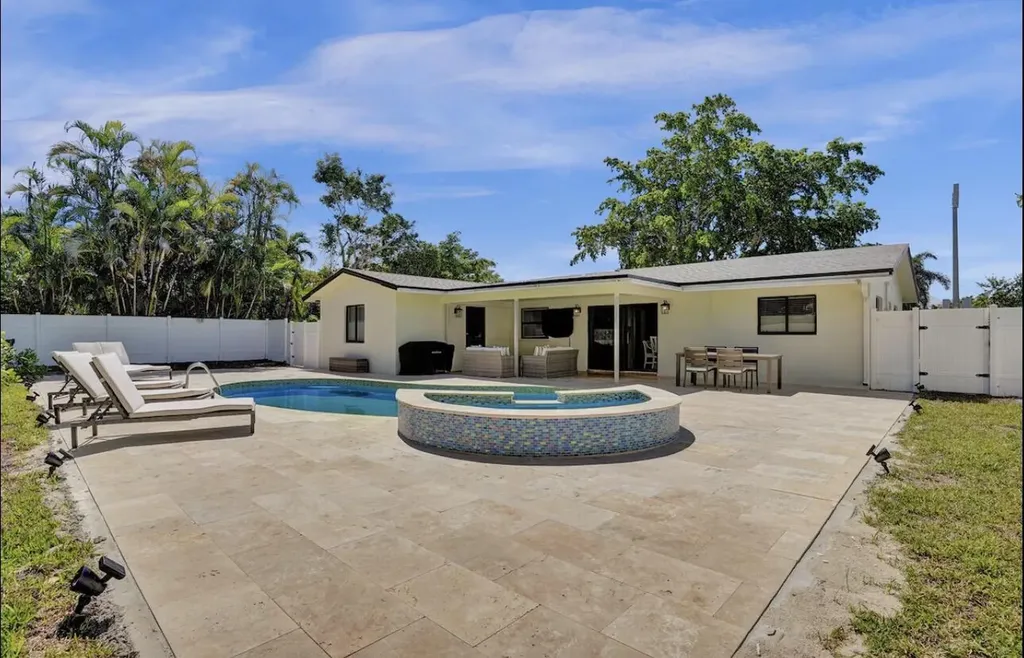 521 Curlew Road Delray Beach FL 33444