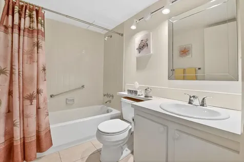 627 Sea Pine Way Greenacres FL 33415