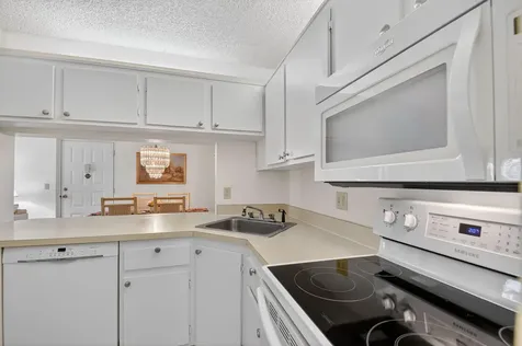 627 Sea Pine Way Greenacres FL 33415