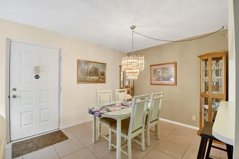 627 Sea Pine Way Greenacres FL 33415