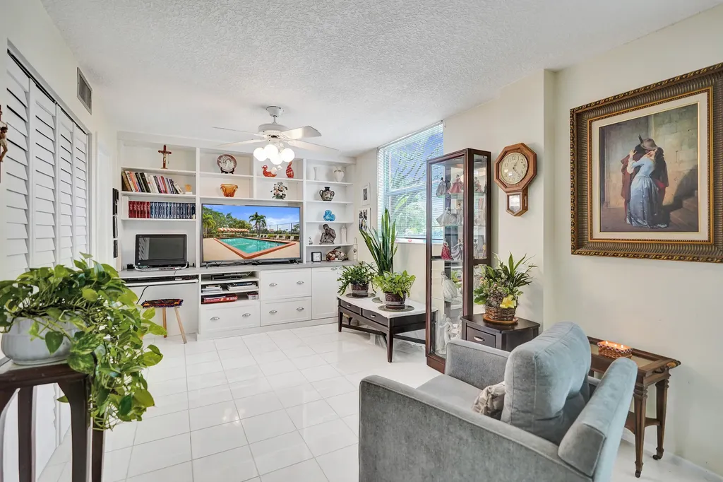 6461 NW 2nd Avenue Boca Raton FL 33487