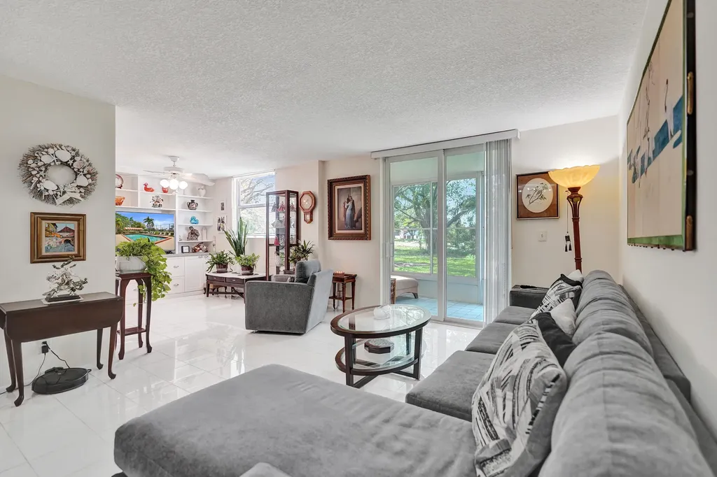 6461 NW 2nd Avenue Boca Raton FL 33487