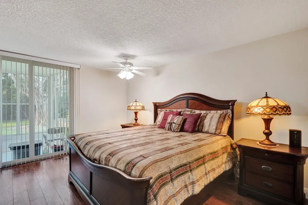 6461 NW 2nd Avenue Boca Raton FL 33487