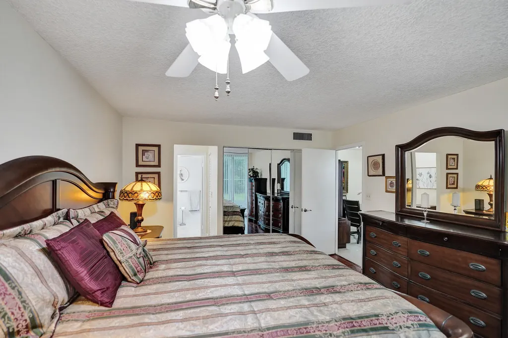 6461 NW 2nd Avenue Boca Raton FL 33487