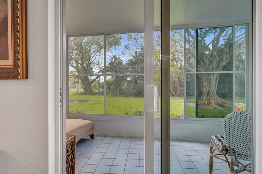 6461 NW 2nd Avenue Boca Raton FL 33487