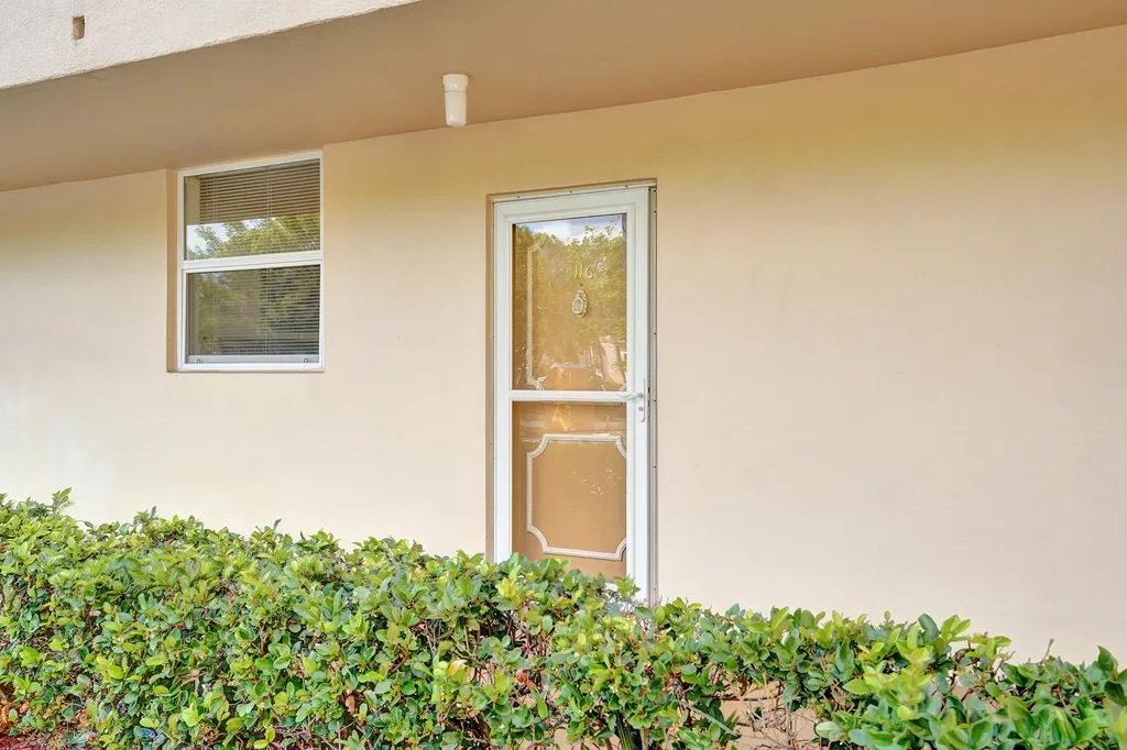 6461 NW 2nd Avenue Boca Raton FL 33487