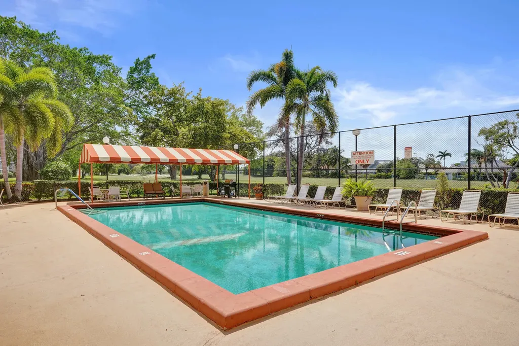 6461 NW 2nd Avenue Boca Raton FL 33487