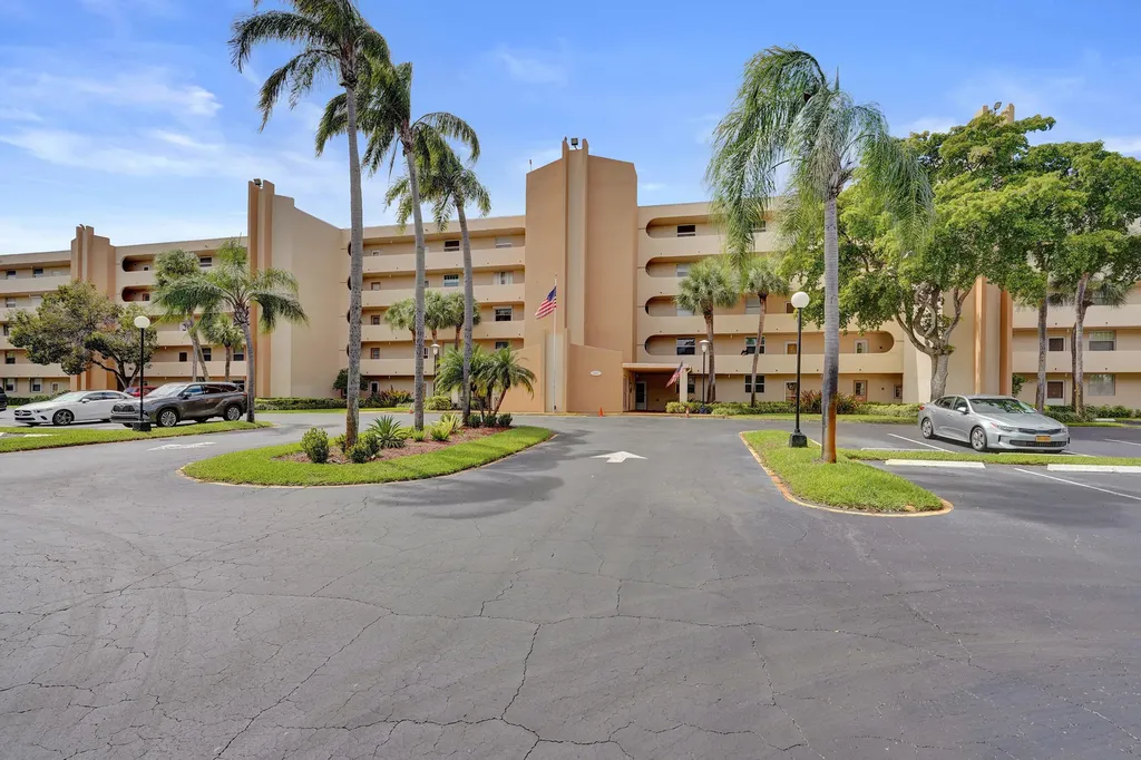 6461 NW 2nd Avenue Boca Raton FL 33487