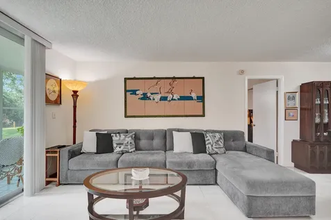 6461 NW 2nd Avenue Boca Raton FL 33487