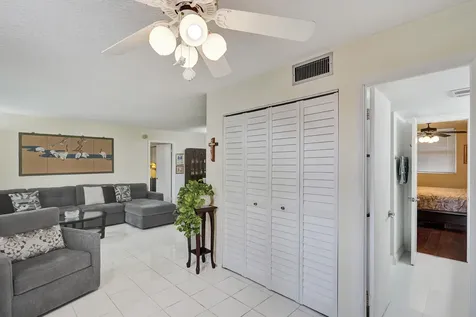 6461 NW 2nd Avenue Boca Raton FL 33487