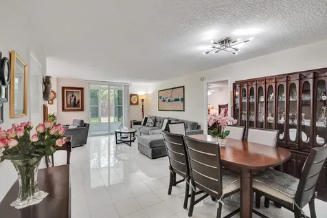 6461 NW 2nd Avenue Boca Raton FL 33487