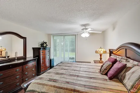 6461 NW 2nd Avenue Boca Raton FL 33487