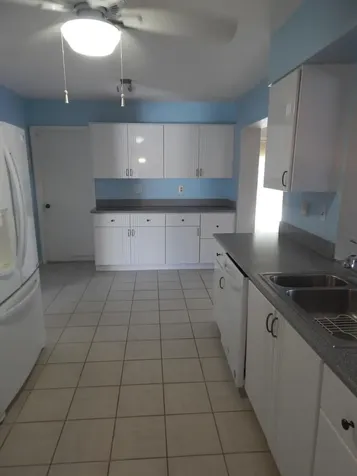 6805 NW 77th Street Tamarac FL 33321