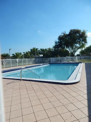 6805 NW 77th Street Tamarac FL 33321