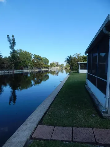6805 NW 77th Street Tamarac FL 33321