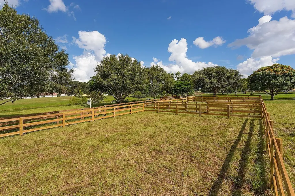 2088 Appaloosa Trail Wellington FL
