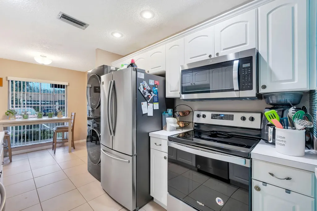 13767 Via Aurora Delray Beach FL 33484