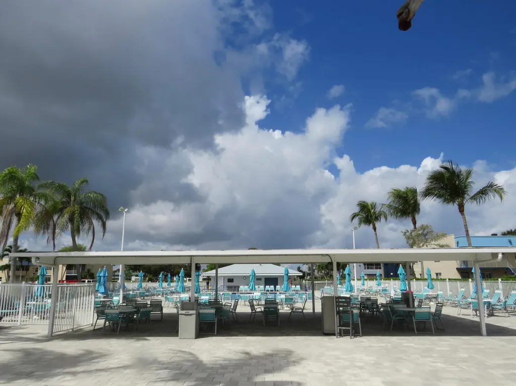 557 Burgundy L Delray Beach FL 33484