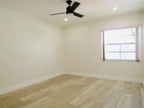 557 Burgundy L Delray Beach FL 33484