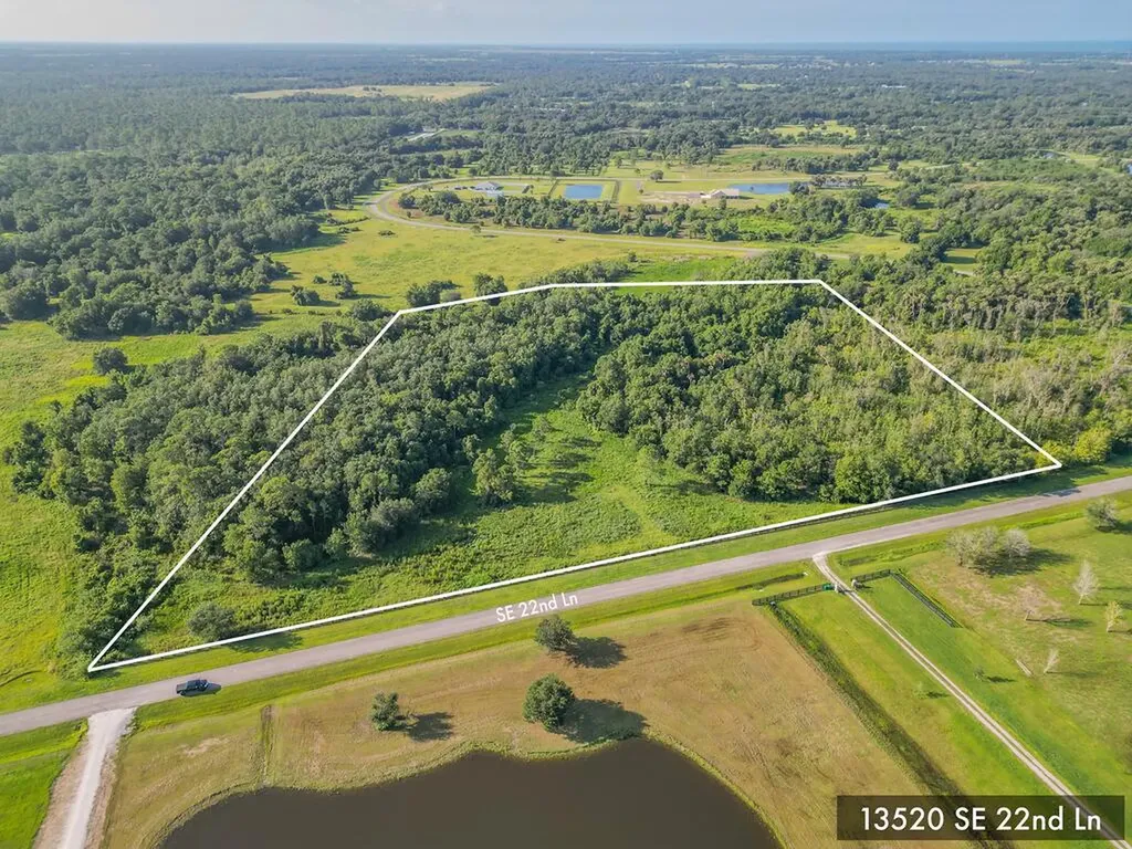 13520 SE 22nd Lane Okeechobee FL 34974