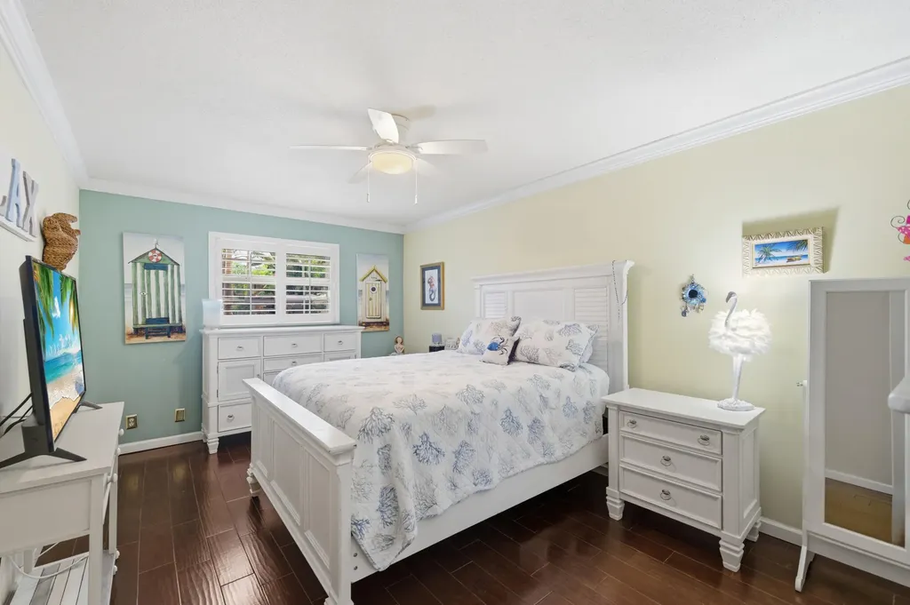 101 E Mcnab Road Pompano Beach FL 33060