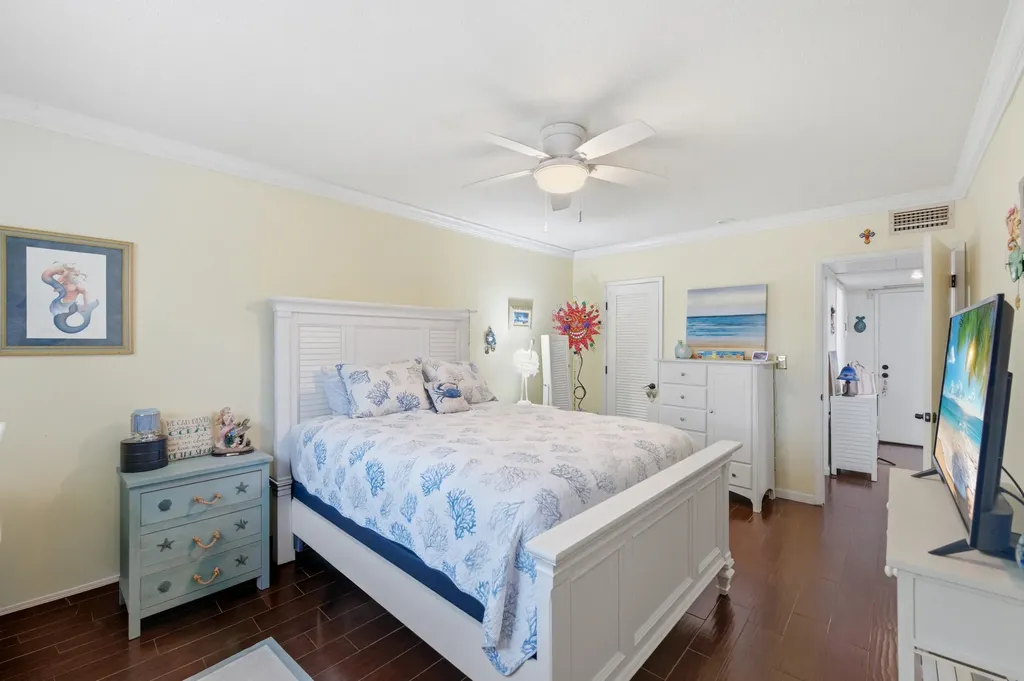 101 E Mcnab Road Pompano Beach FL 33060