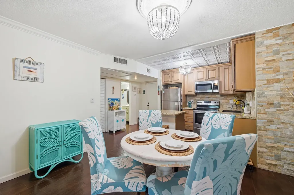 101 E Mcnab Road Pompano Beach FL 33060