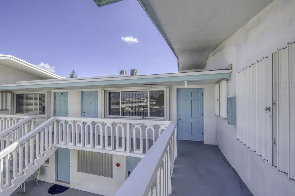 1980 Sunset Avenue Lake Worth Beach FL 33461