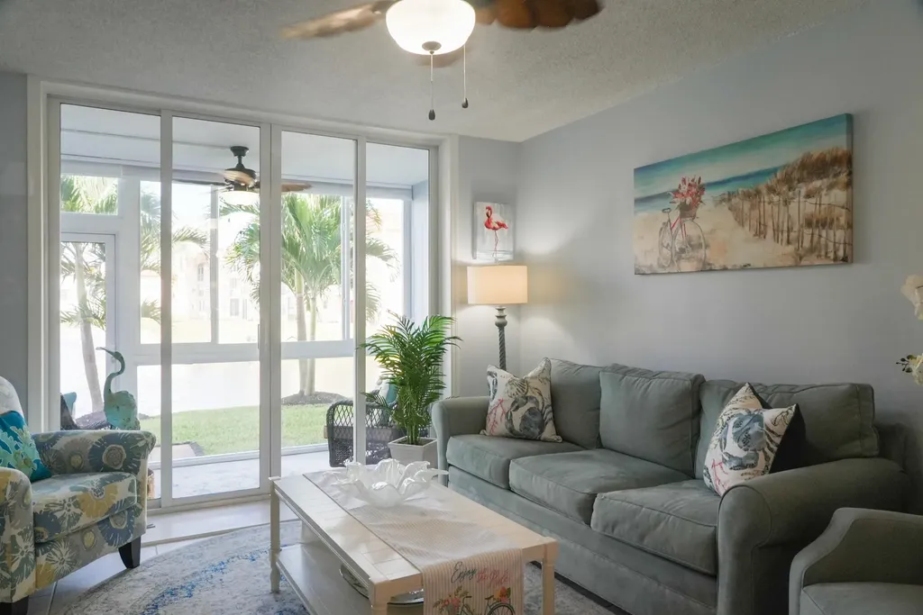 8901 Sunrise Lakes Boulevard Sunrise FL 33322