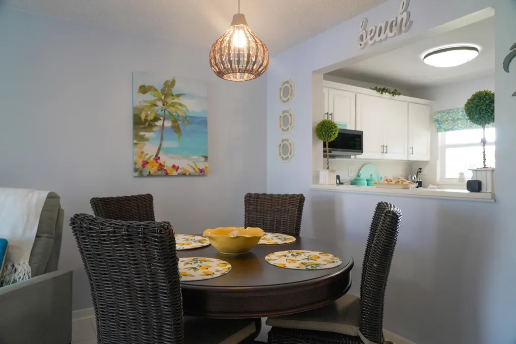 8901 Sunrise Lakes Boulevard Sunrise FL 33322