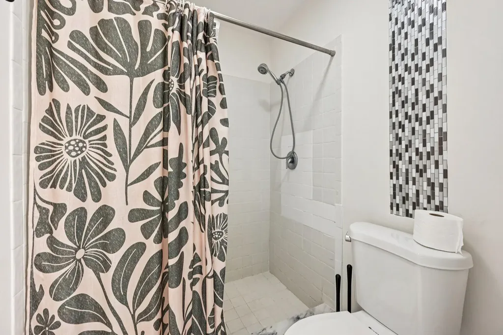 22 Via De Casas Boynton Beach FL 33426