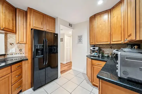 22 Via De Casas Boynton Beach FL 33426