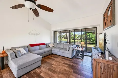 22 Via De Casas Boynton Beach FL 33426