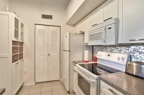 321 Villa Circle Boynton Beach FL 33435