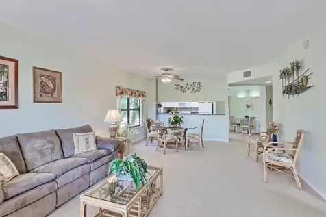 800 Uno Lago Drive Juno Beach FL 33408