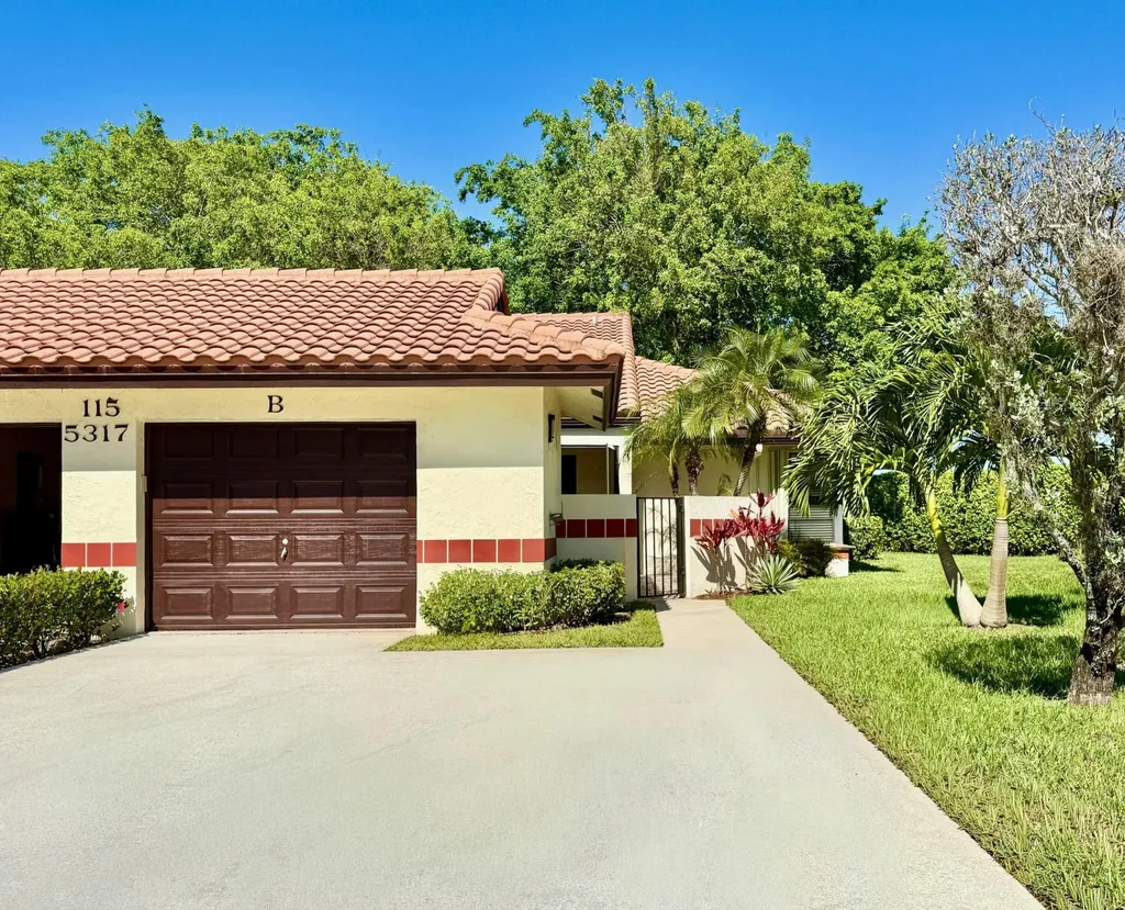 5317 Fig Palm Way Boynton Beach FL 33437