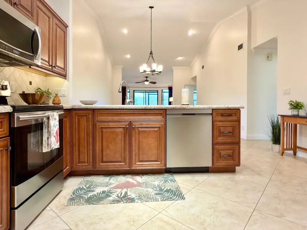 5317 Fig Palm Way Boynton Beach FL 33437
