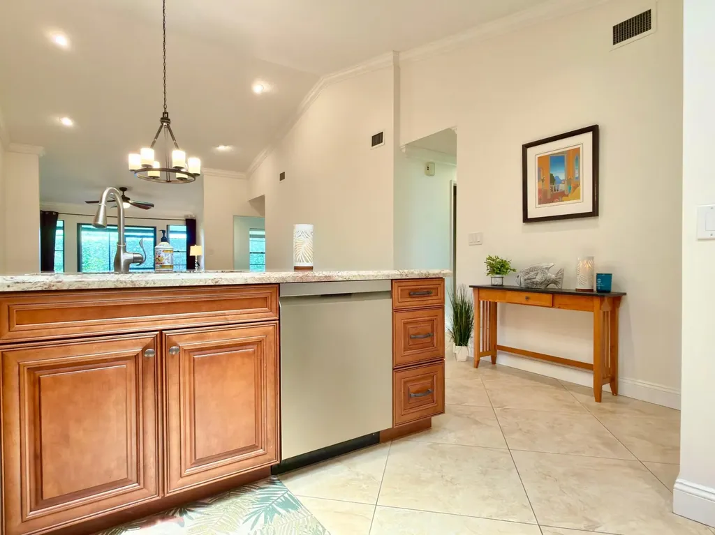 5317 Fig Palm Way Boynton Beach FL 33437