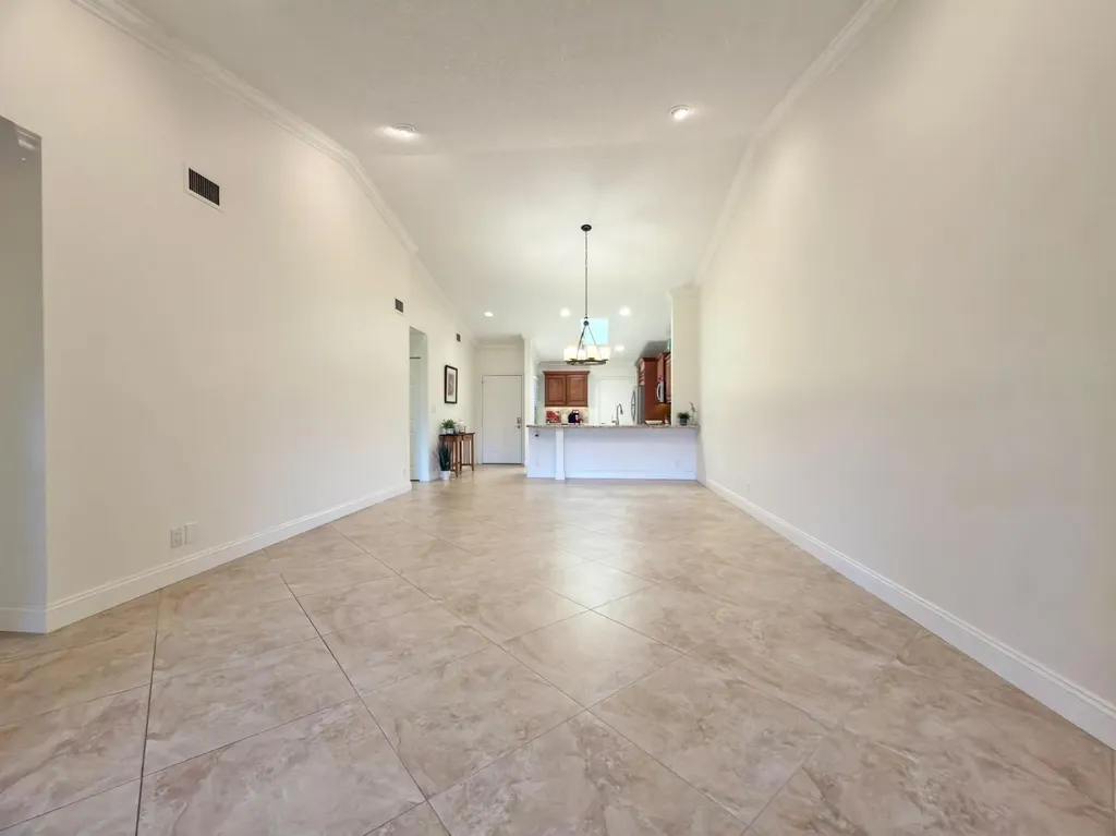 5317 Fig Palm Way Boynton Beach FL 33437
