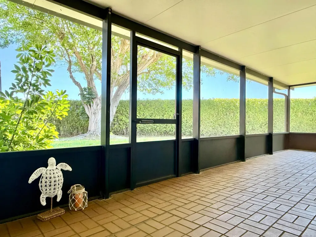 5317 Fig Palm Way Boynton Beach FL 33437