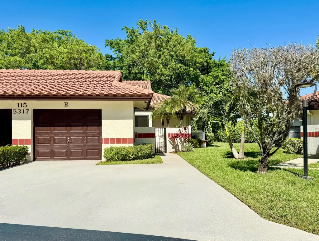 5317 Fig Palm Way Boynton Beach FL 33437