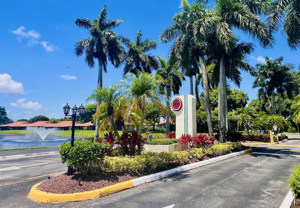 5317 Fig Palm Way Boynton Beach FL 33437