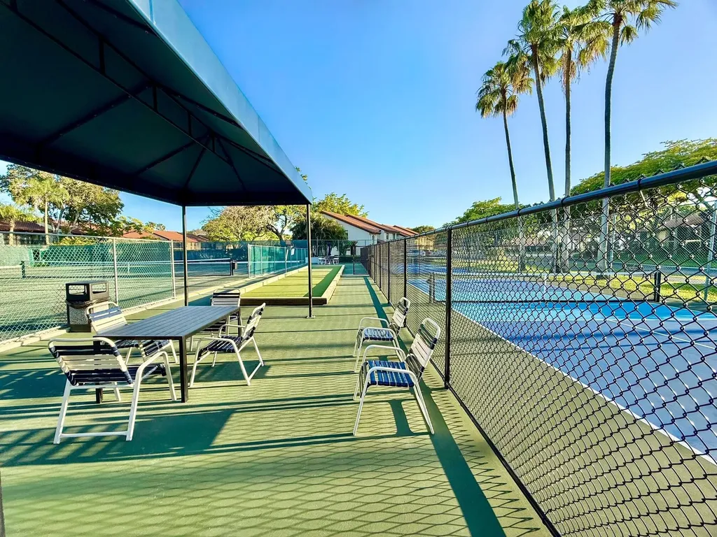 5317 Fig Palm Way Boynton Beach FL 33437