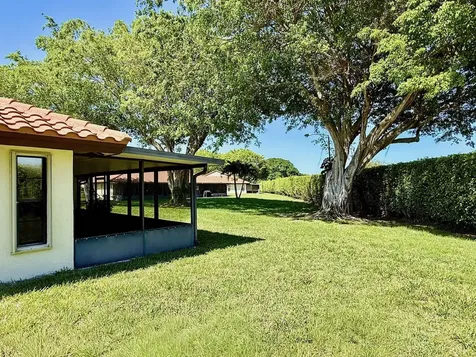 5317 Fig Palm Way Boynton Beach FL 33437